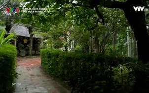 Atlas Miền Trung: Về miền Hương Ngự