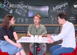 Không thì thầm: Dị tính hay không dị tính