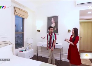 Sắc màu thời đại: Căn hộ tân cổ điển của diễn viên Hồng Loan