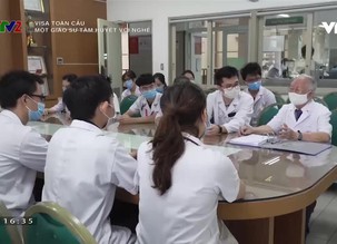 Visa toàn cầu: Một giáo sư tâm huyết với nghề